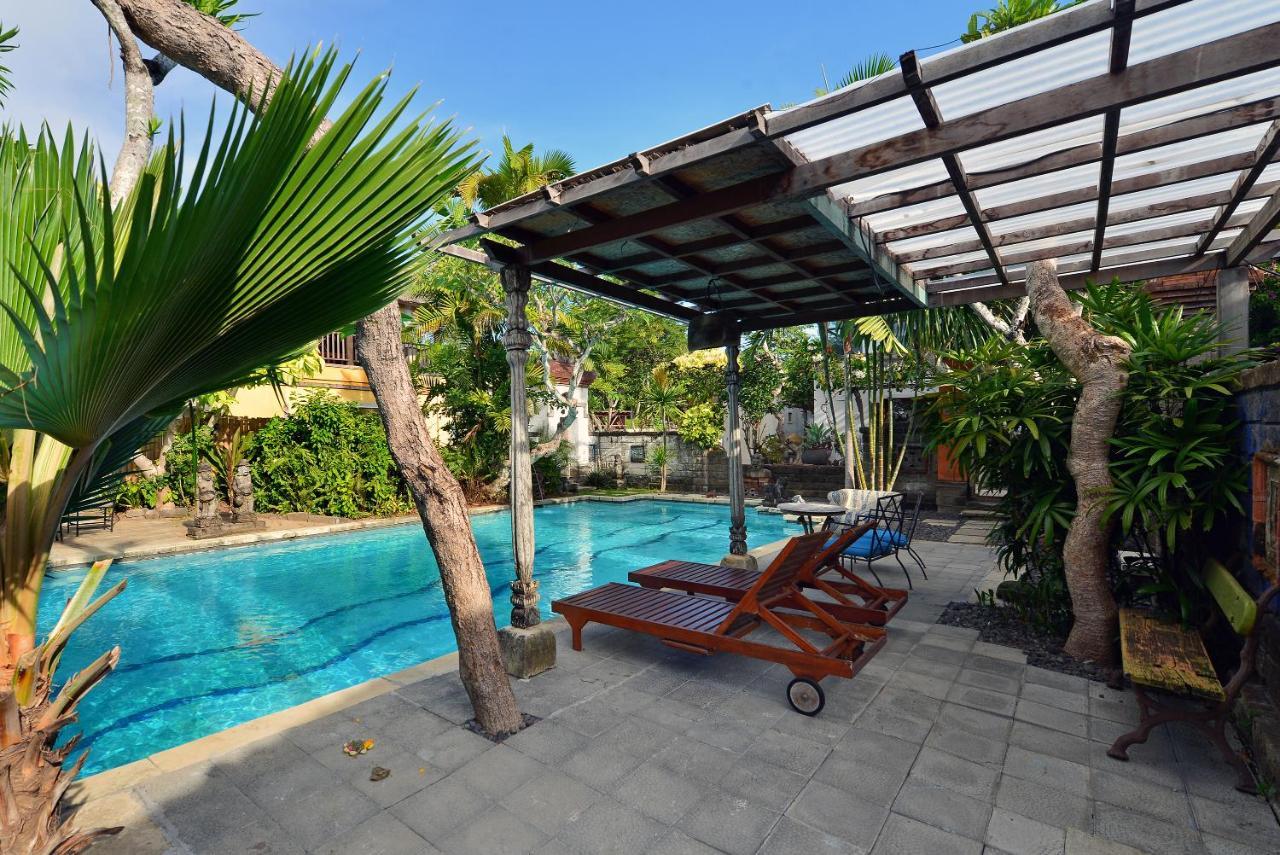 Bebek Cottages Sanur Екстер'єр фото